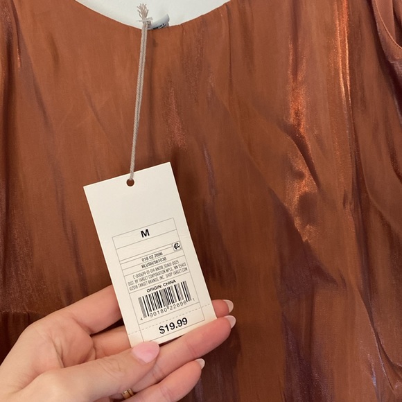 NWT shimmery blouse - Picture 4 of 5